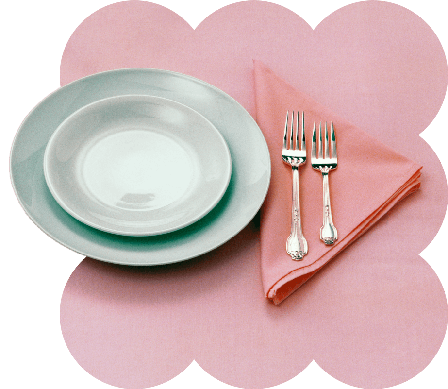 Plates and silverware rentals