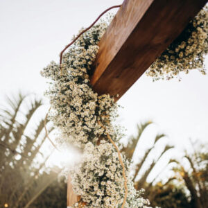 Wedding decoration rentals for budget weddings